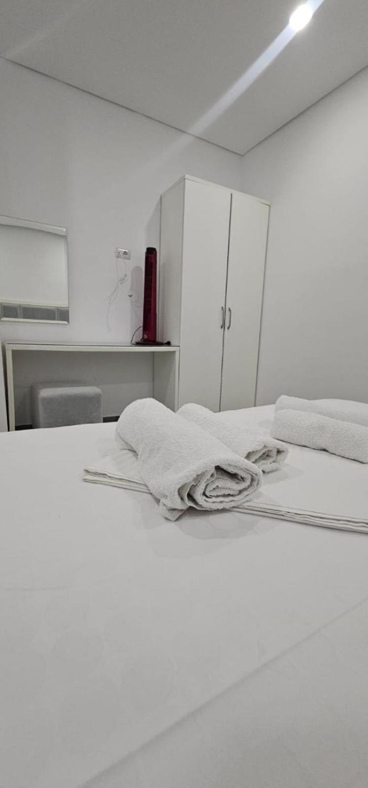 Edina By Hp Hotel 4*
